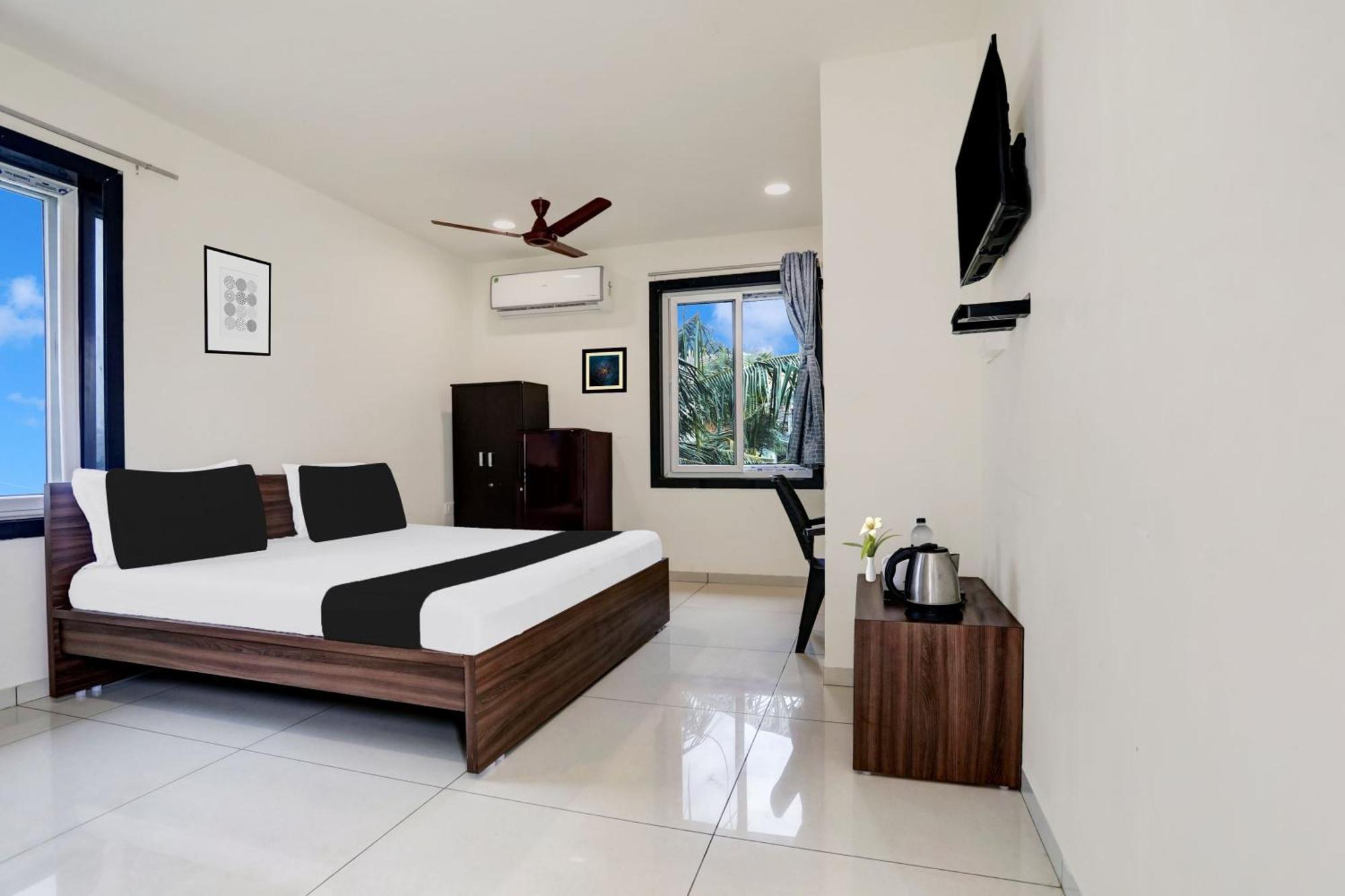 Super Hotel O Ashok Nagar Near Jntu College Kākināda Extérieur photo
